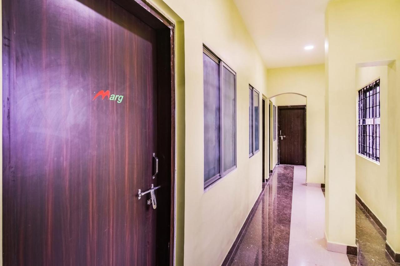 Oyo 60726 Hotel Vrindavan Bilāspur 外观 照片